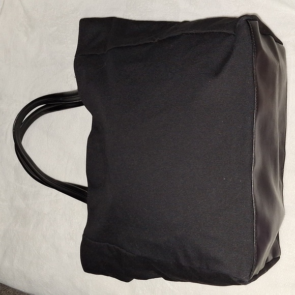 🌟 Victoria’s Secret Black Canvas Sparkle Tote Bag - Picture 5 of 16